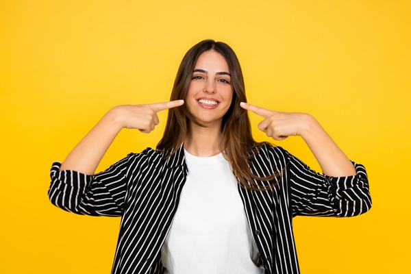 How Smoking And Tobacco Use Can Affect Your Teeth Whitening Treatment